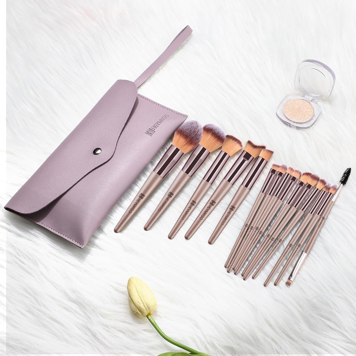 Pinceaux Maquillages, Lot De 15 Set Pinceaux Maquillage Professionnel Avec Trousse En Cuir PU, Kit Pinceau Maquillage Champagne Doré Trousse Makeup Brushes Pour Fond De Teint Mélange De Poudre